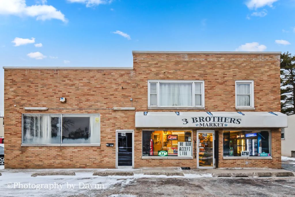 242 W Jeffery Street, Kankakee