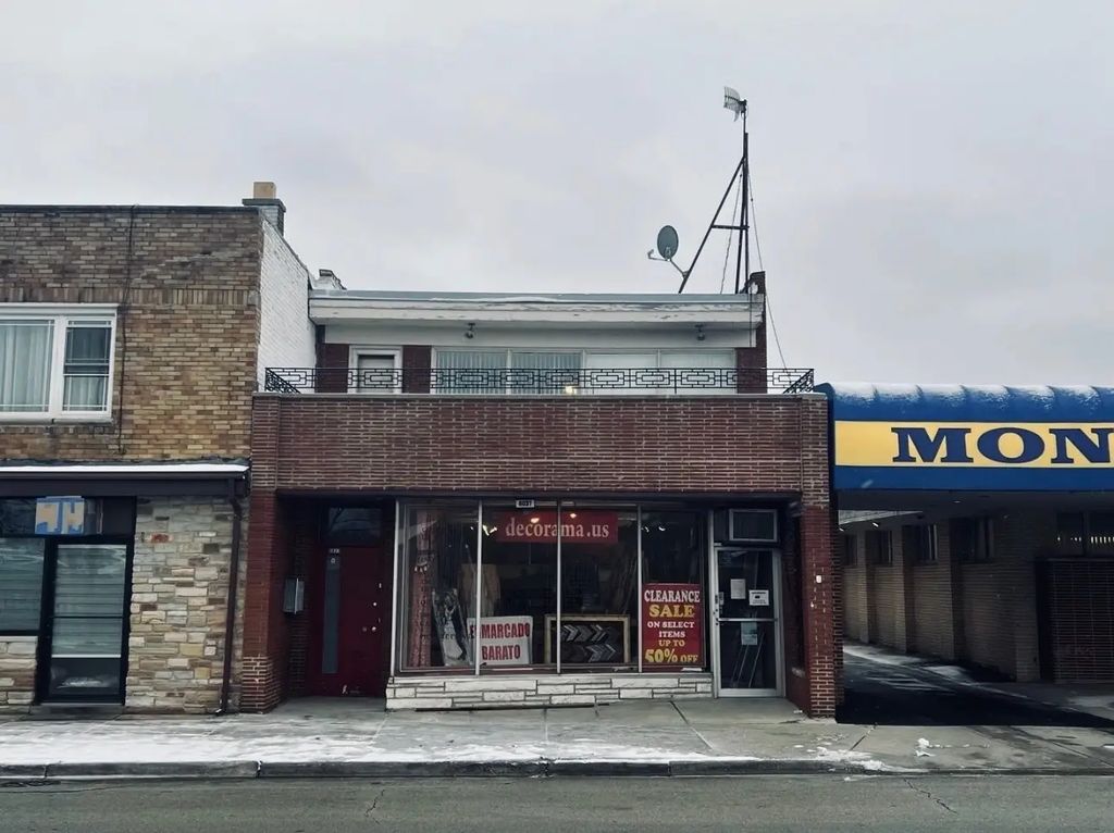 6037 W Belmont Avenue, Chicago