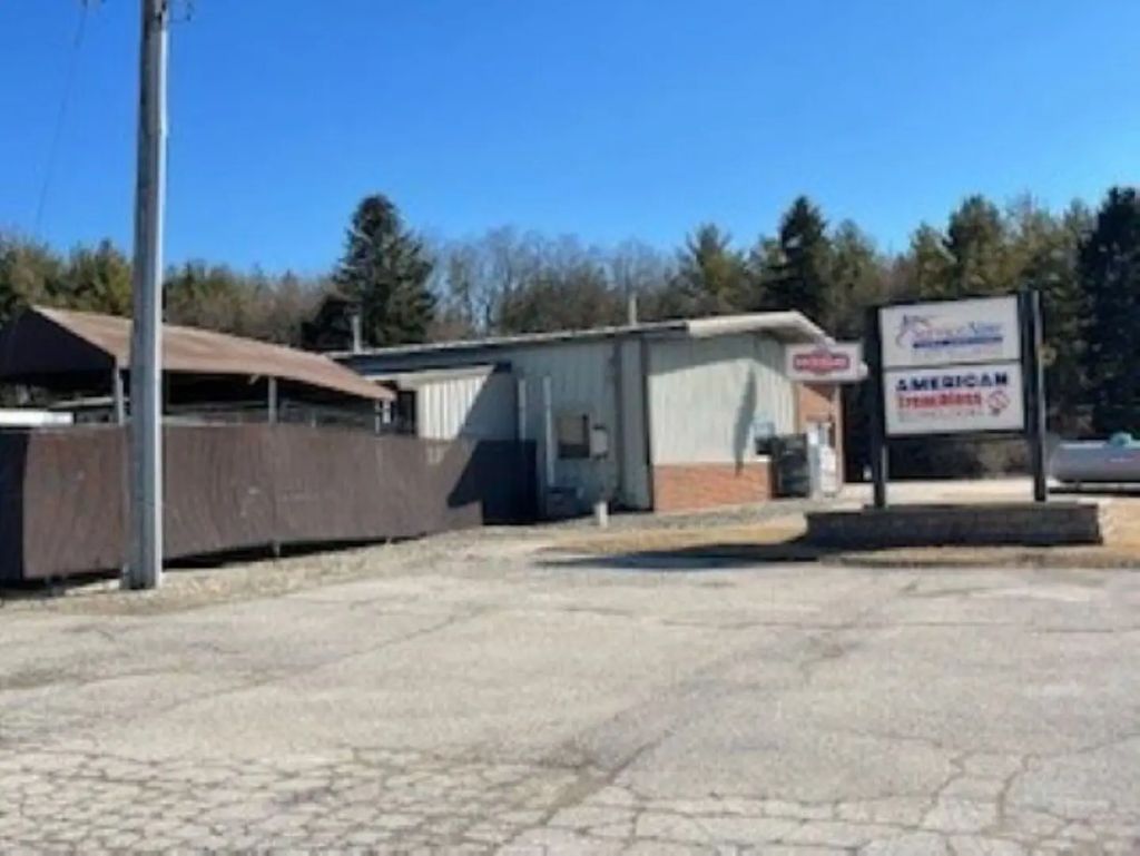 17742 & 17750 Somonauk Road S, DeKalb