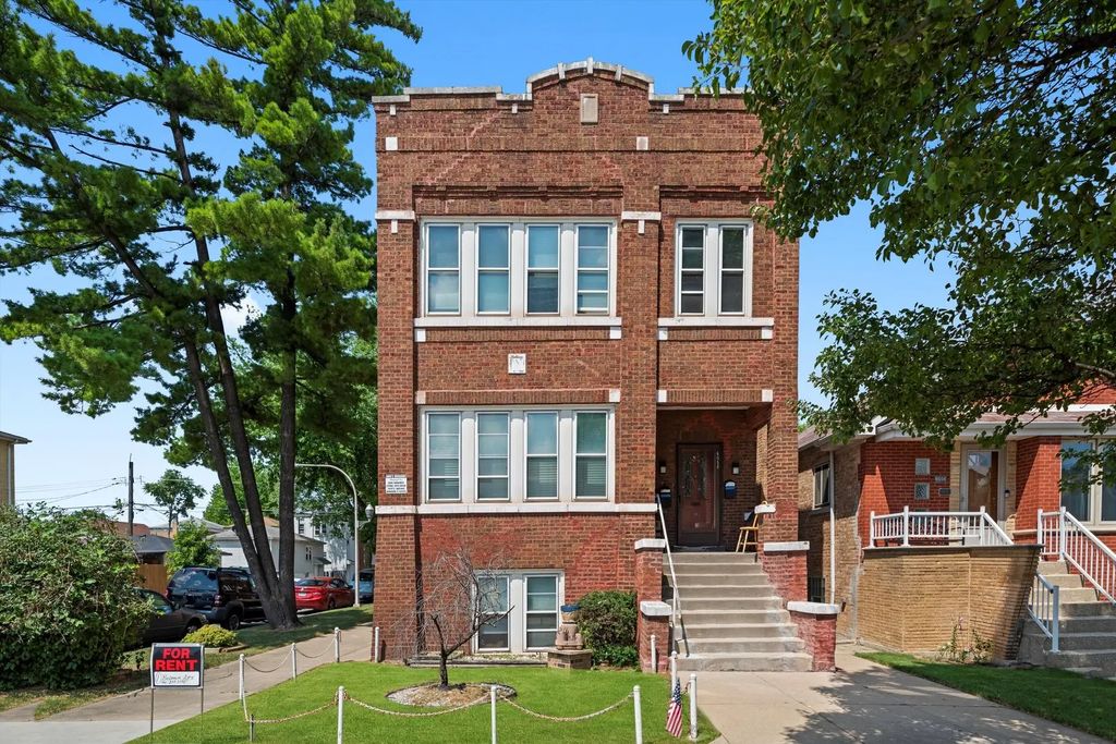 6058 S Massasoit Avenue, Chicago