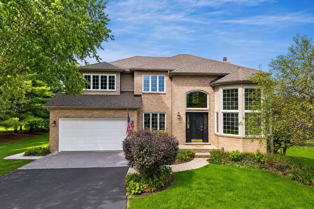 1344 Cantigny Court, Naperville