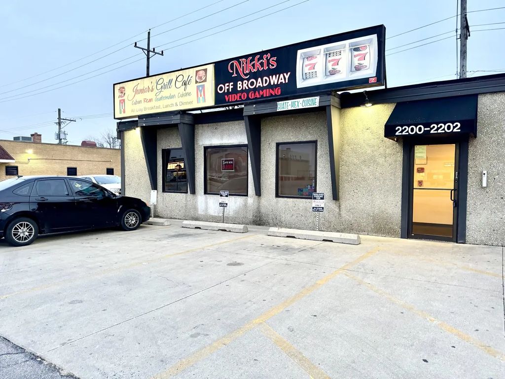 2200 W North Avenue, Melrose Park
