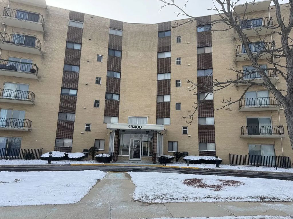 18400 Cherry Creek Drive 105, Homewood