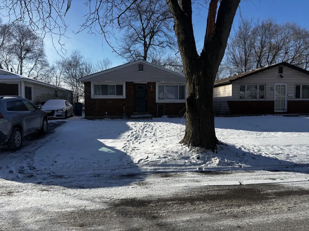 1020 Park Avenue, Ford Heights