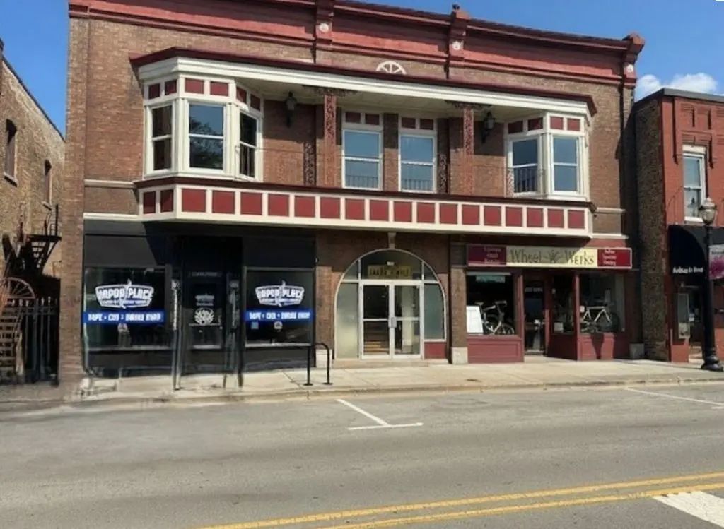 115-117 N Main Street, Crystal Lake