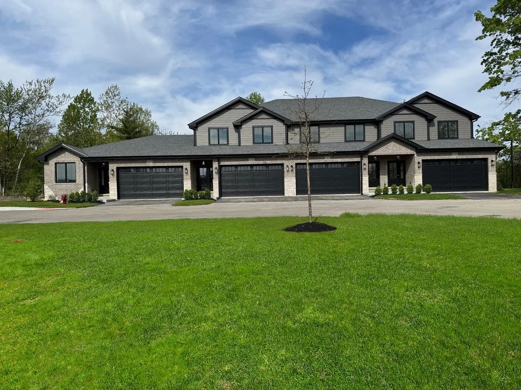 11325 1st Street, Mokena