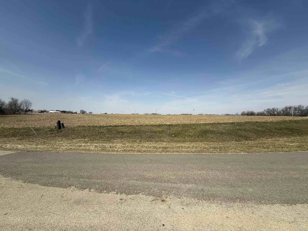 5442 N. Timber Ridge Road, Lena