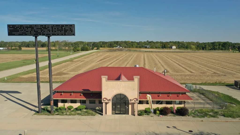 210 N Lewis Avenue, Oglesby