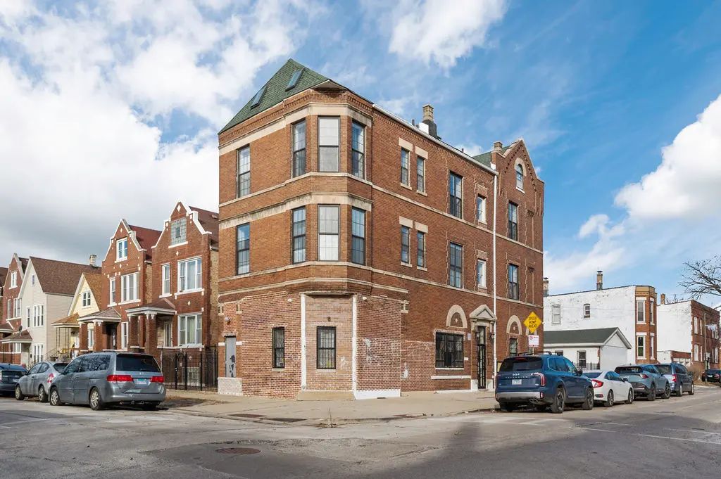 3100 W 39th Place, Chicago, 60632