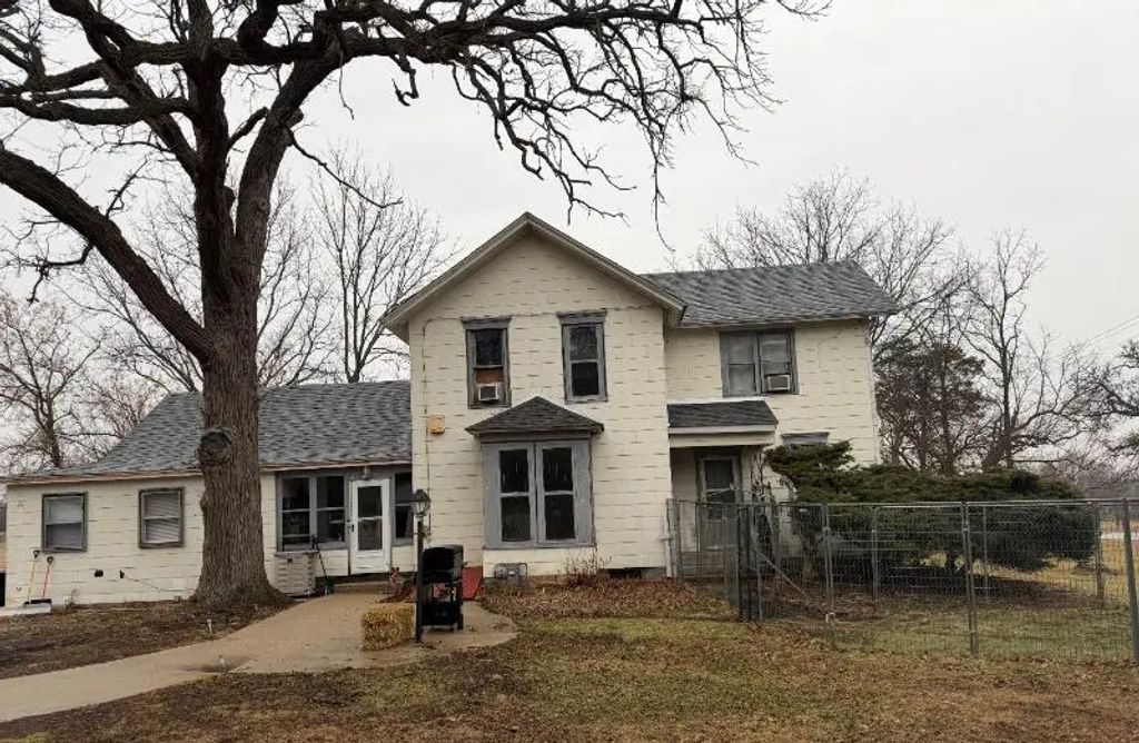 37390 N Dilley's Road, Wadsworth