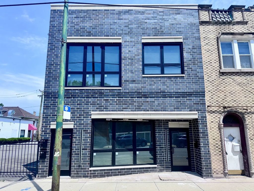 250 E 115th Street, Chicago