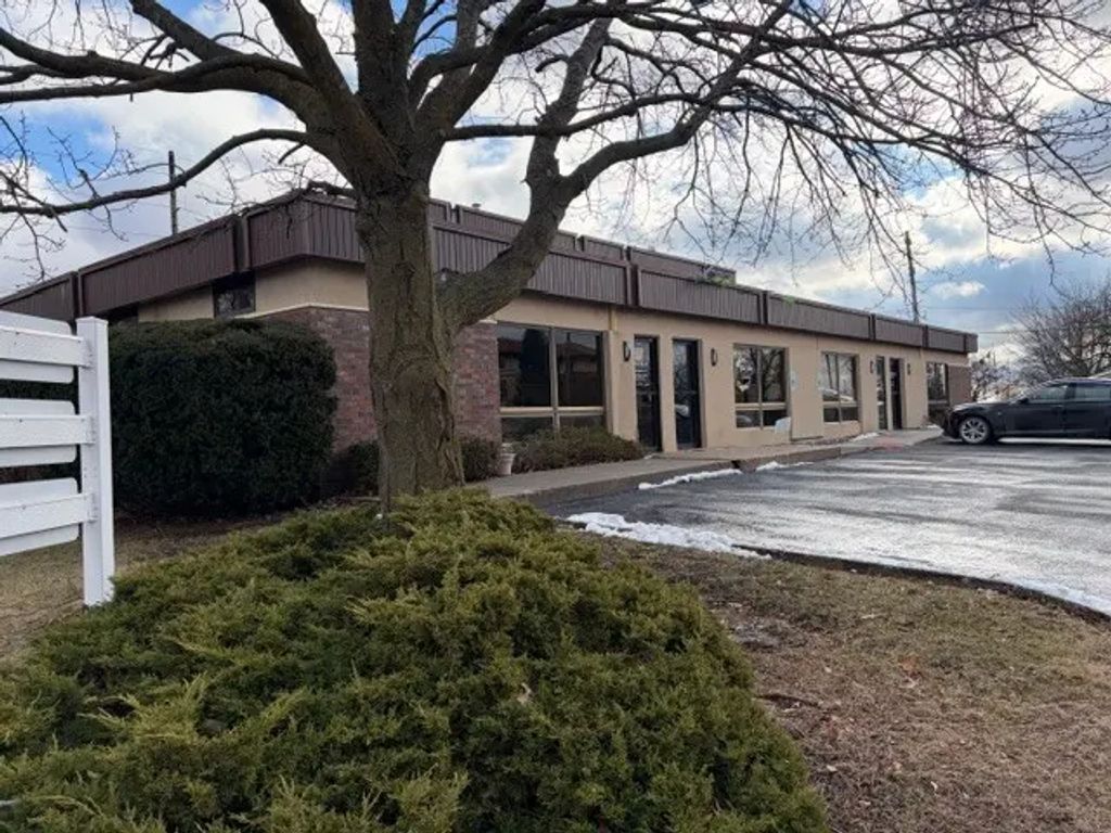616 35th Avenue 2, Moline