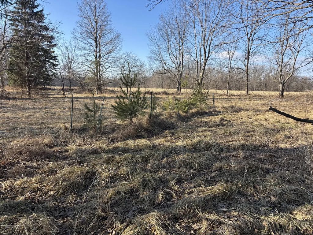 735 Brookside Drive, Varna