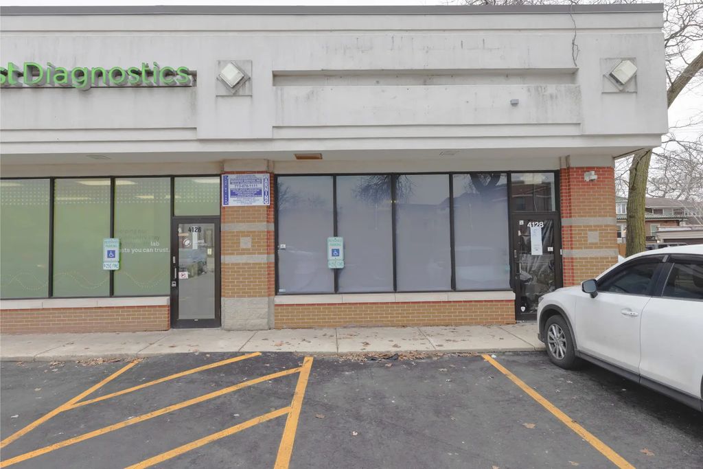 4128 N Milwaukee Avenue, Chicago