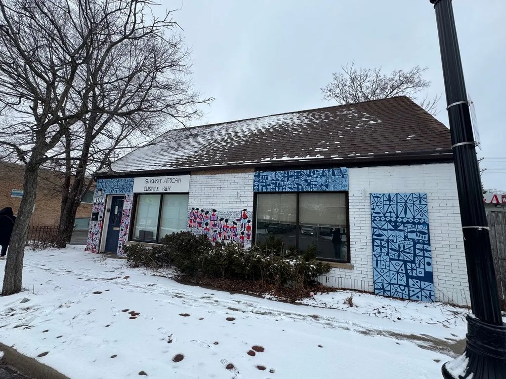 1717 Howard Street, Evanston