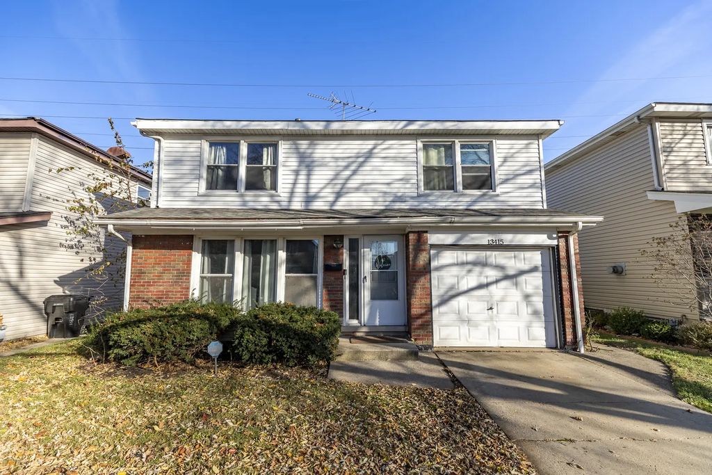 13415 S Mackinaw Avenue, Chicago