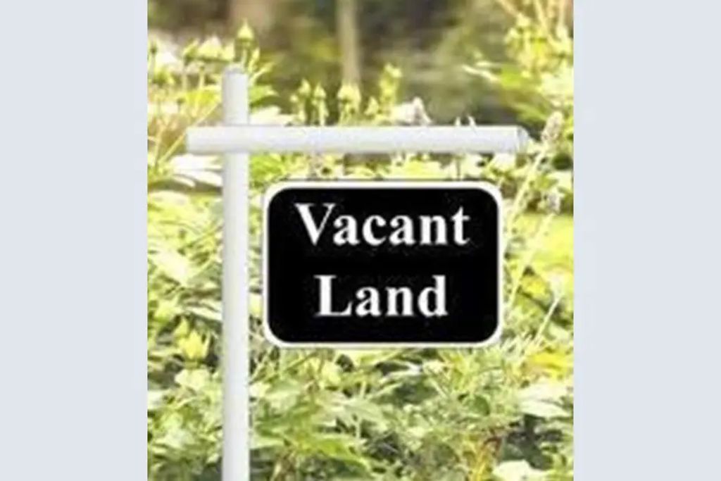 3027 Belvidere Road, Waukegan