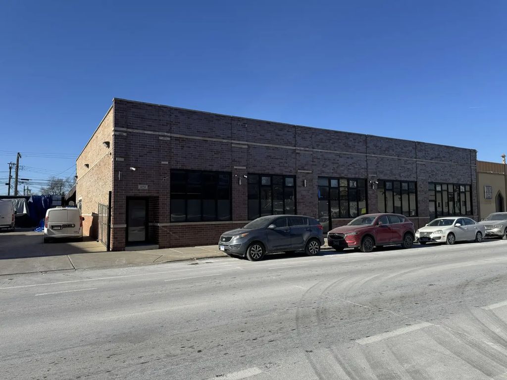 4150 N Kedzie Avenue, Chicago