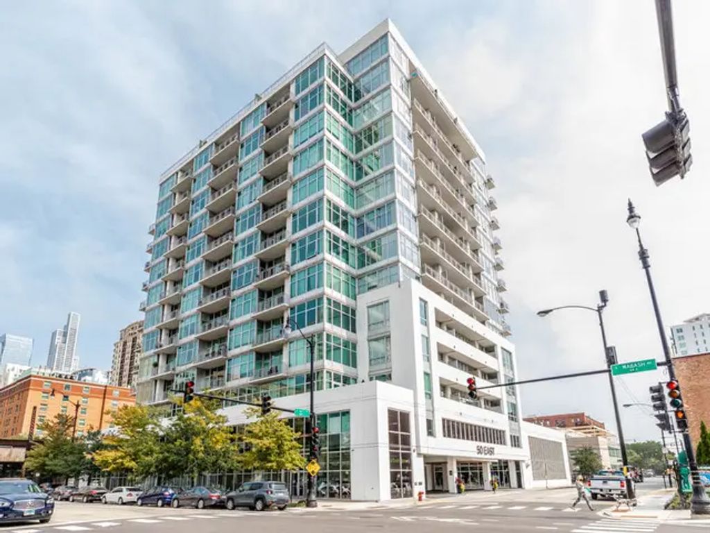 50 E 16th Street 814, Chicago, 60616