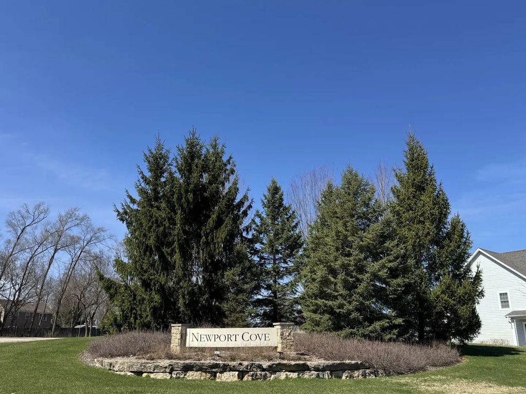 40729 N North Newport Drive, Antioch