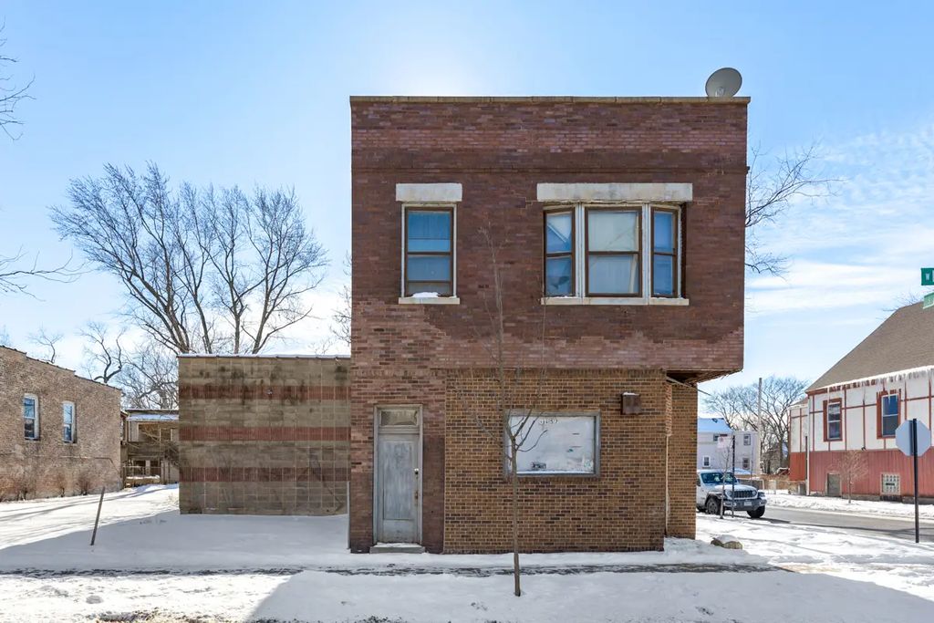 1457 W Marquette Road, Chicago, 60636
