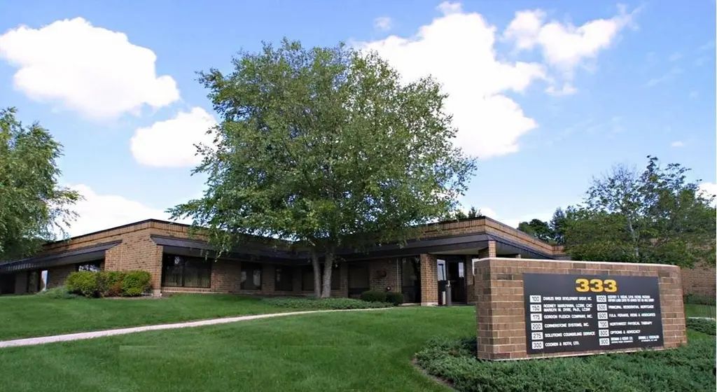 333 Commerce Drive 600, Crystal Lake