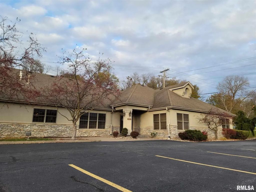 4720 38th Avenue 2, Moline