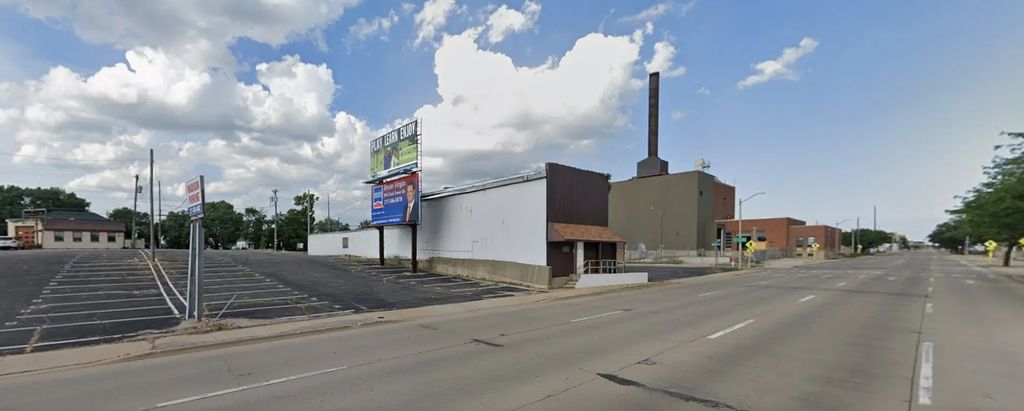 313 W Madison Street, Springfield