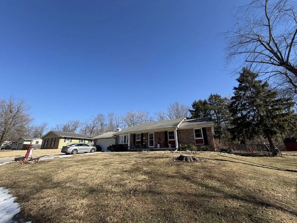 952 N Linden Avenue, Decatur