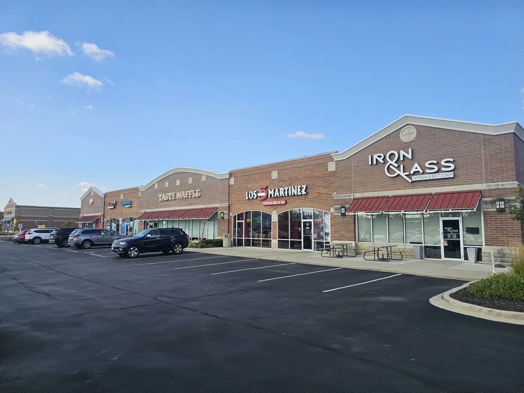 644 S Weber Road 644, Romeoville