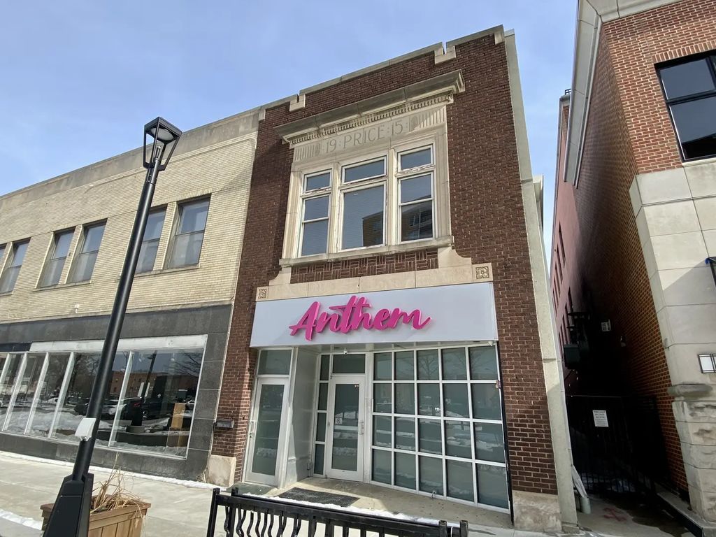 320 N Neil Street, Champaign