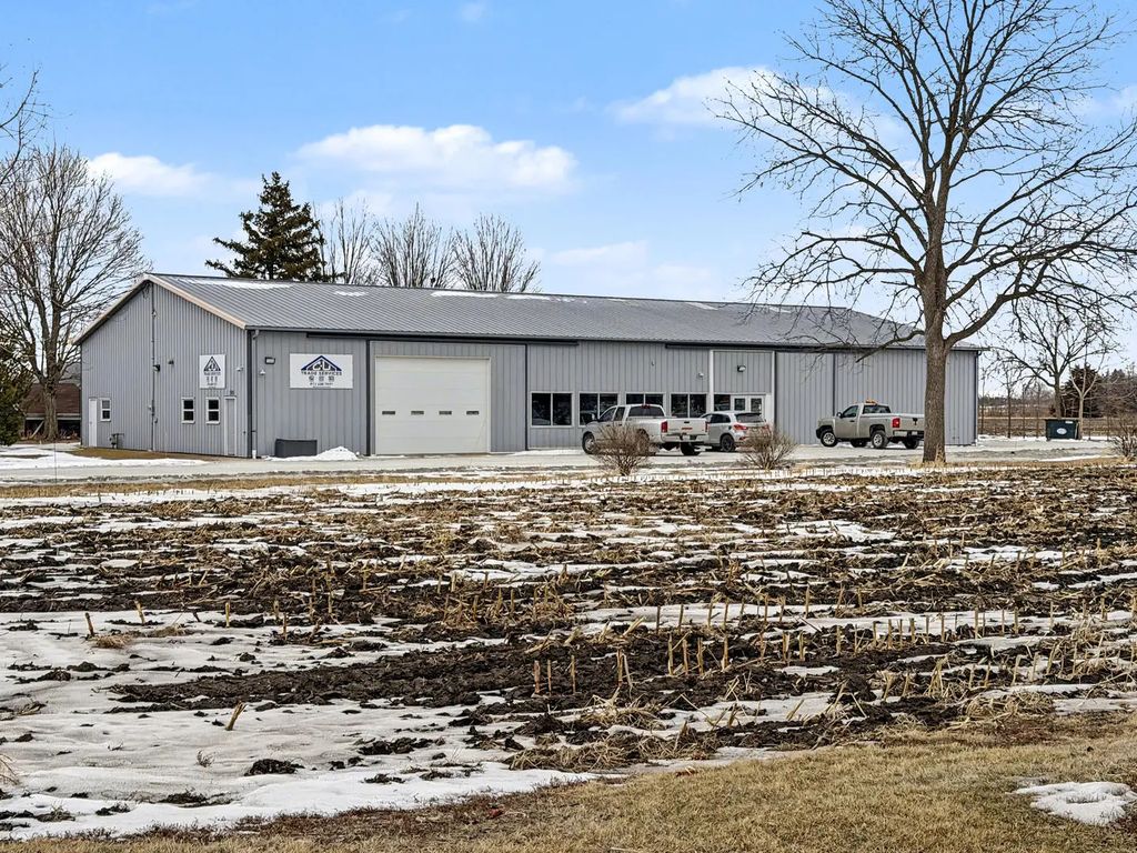 500 N Pine Street, Onarga
