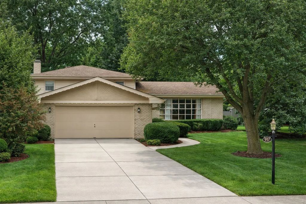 917 W Army Trail Boulevard, Addison