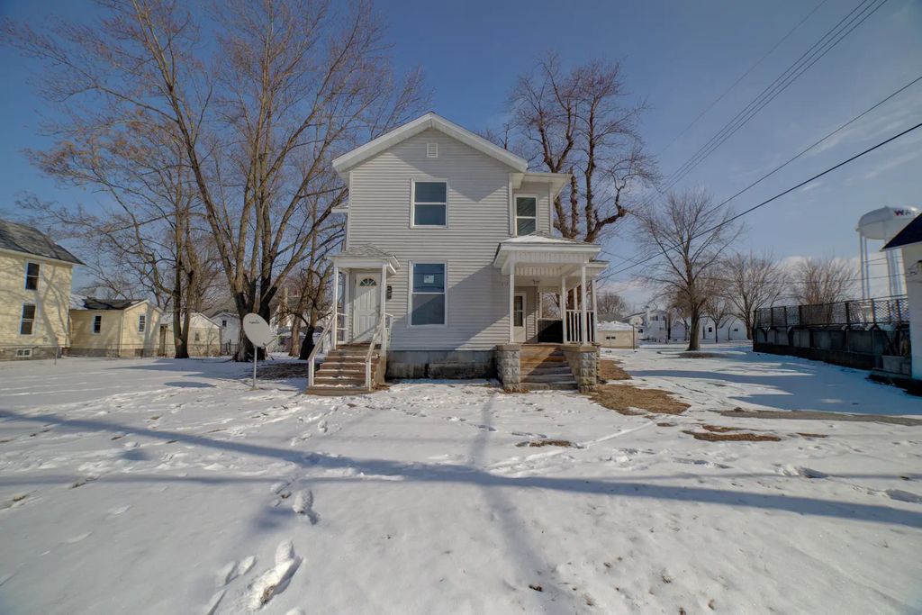 312 N 4th Street, Watseka