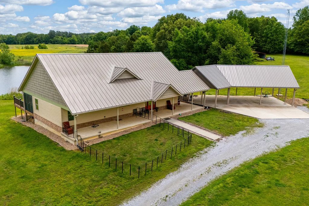 3350 N Mcgeesville Road, Carbondale