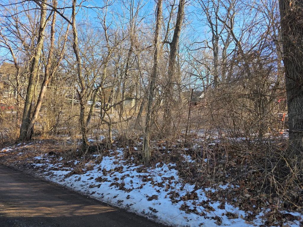 Lot #3-5 Hayes Road, Algonquin