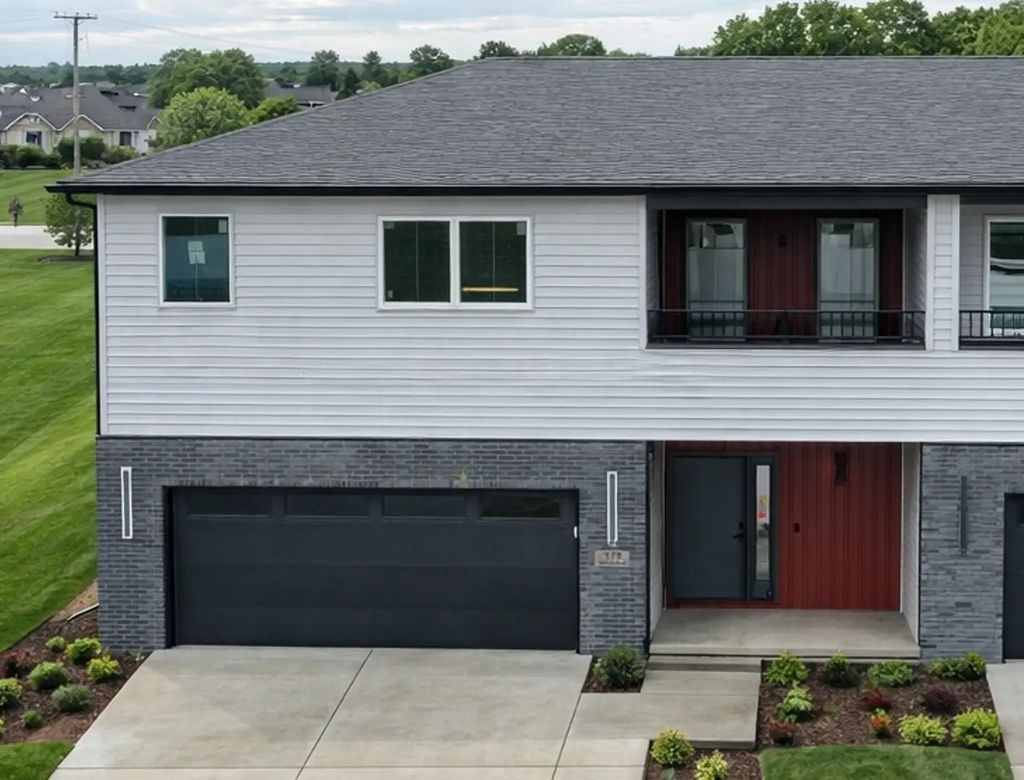 379 Larkspur Lane, Normal