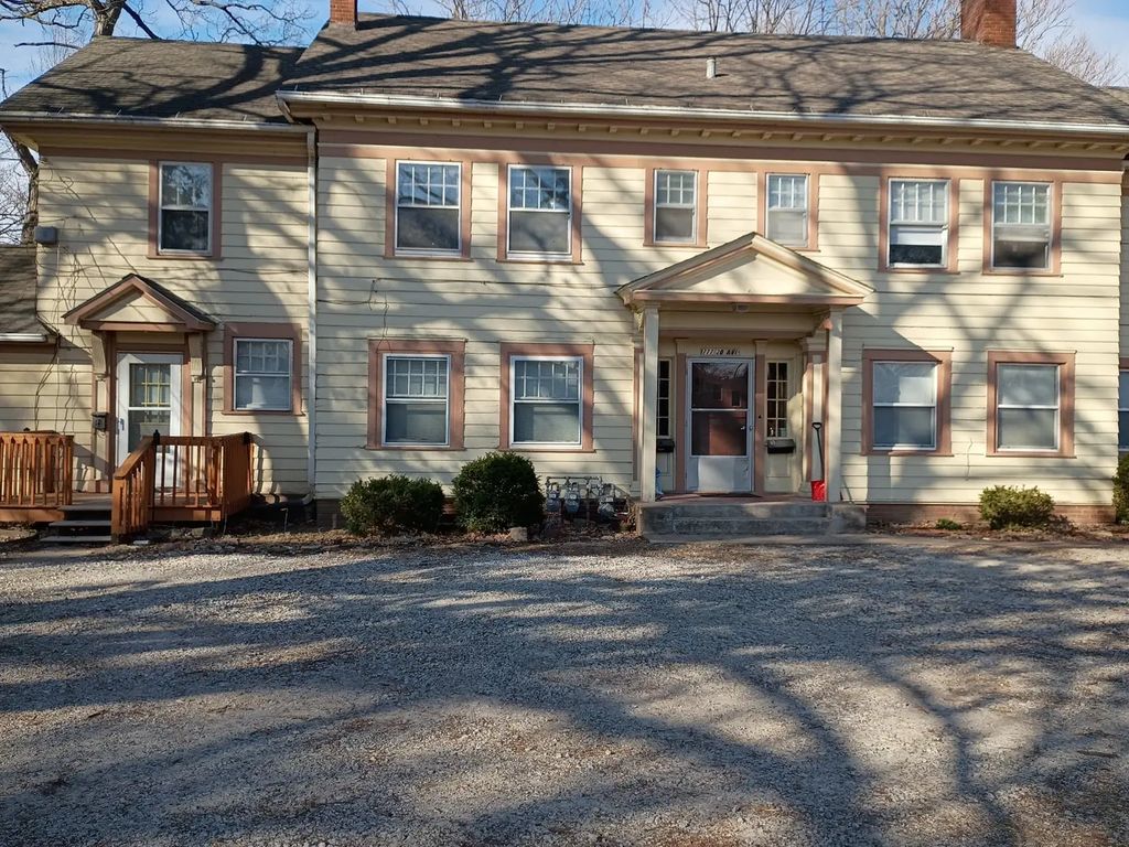 777 20th Avenue Sw 1, East Moline