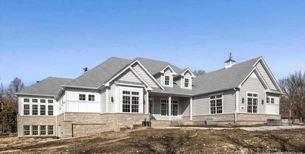 918 Brook (lot 5) Place, Hinsdale