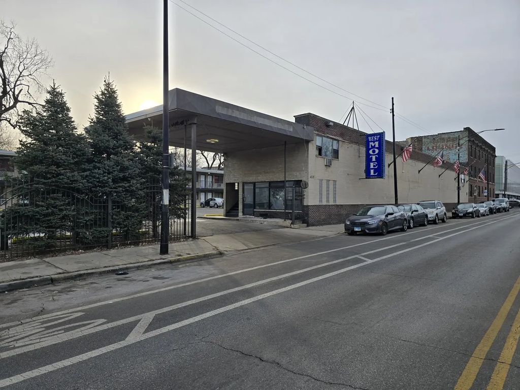 6535 S King Drive, Chicago, 60637