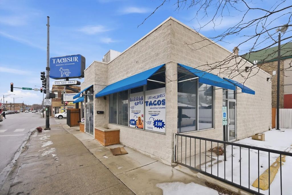 3059 S Pulaski Road, Chicago, 60623