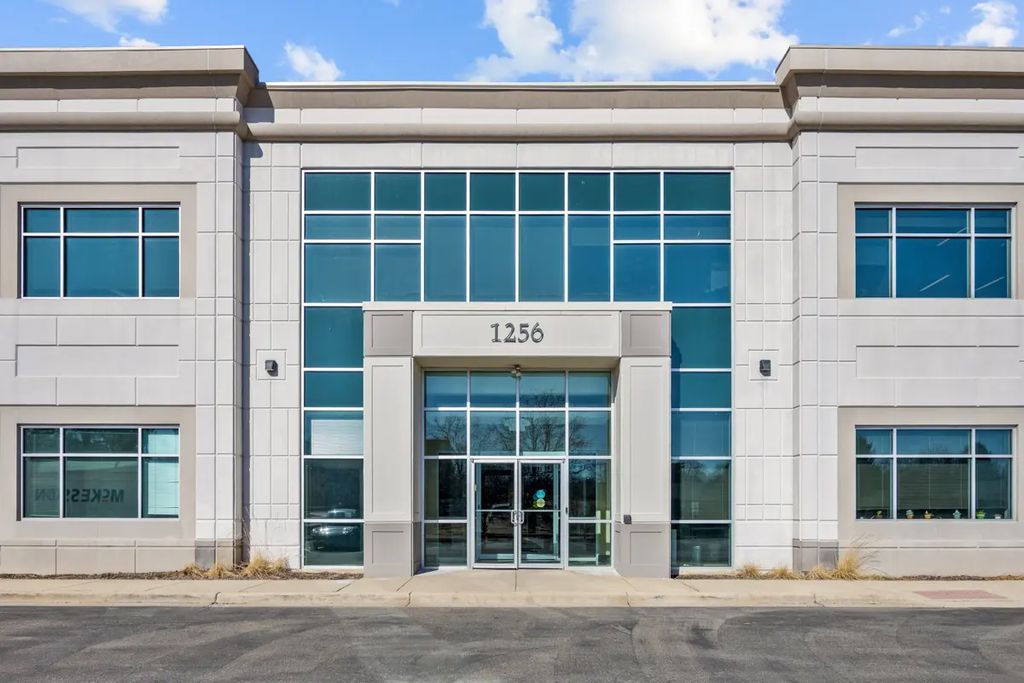 1256 Waterford Drive 170, Aurora