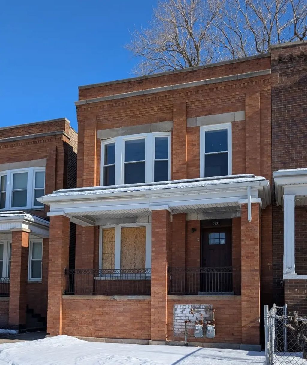7121 S Perry Avenue, Chicago