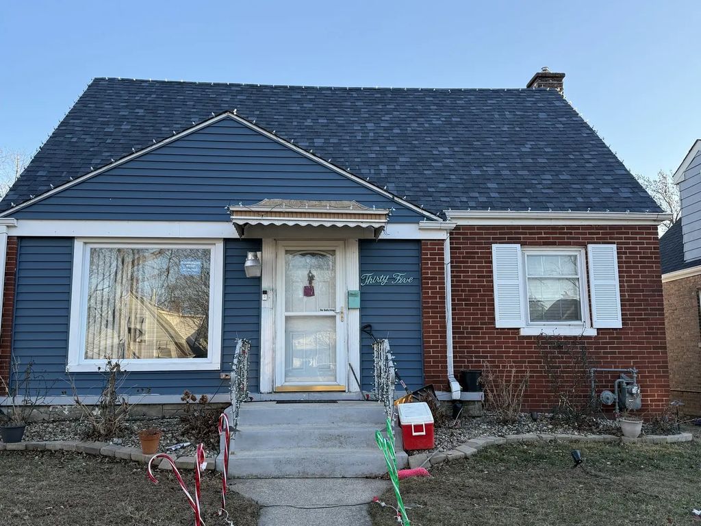 35 164th Street, Calumet City
