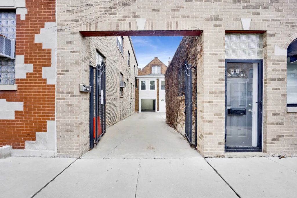3107 S Morgan Street, Chicago