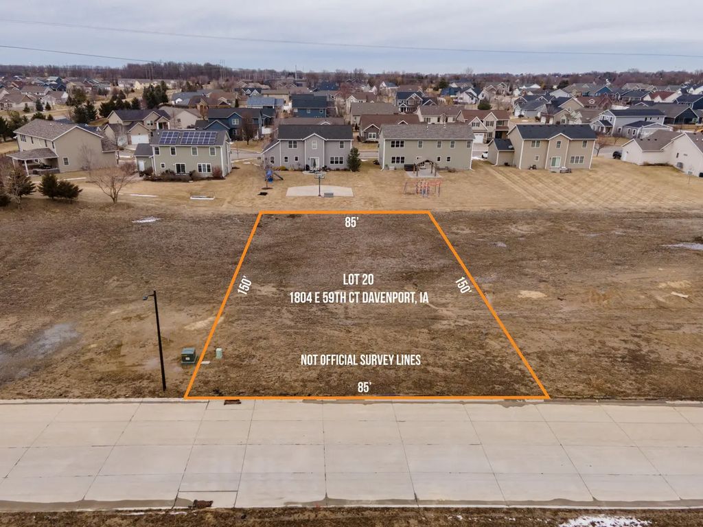 1804 E 59th Court, Davenport