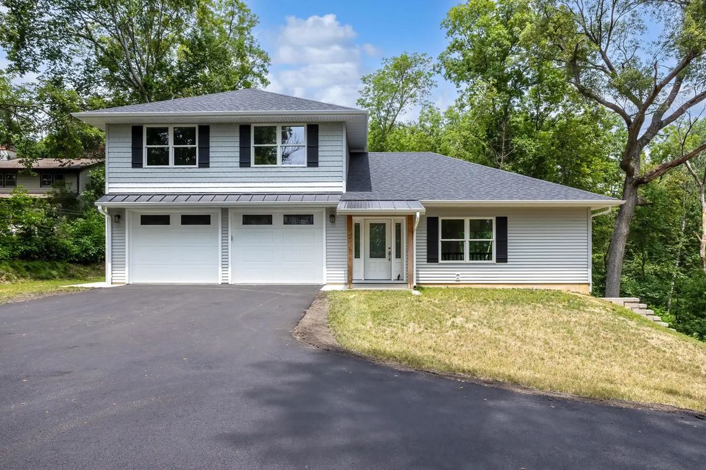 3303 Valley Drive, Geneseo