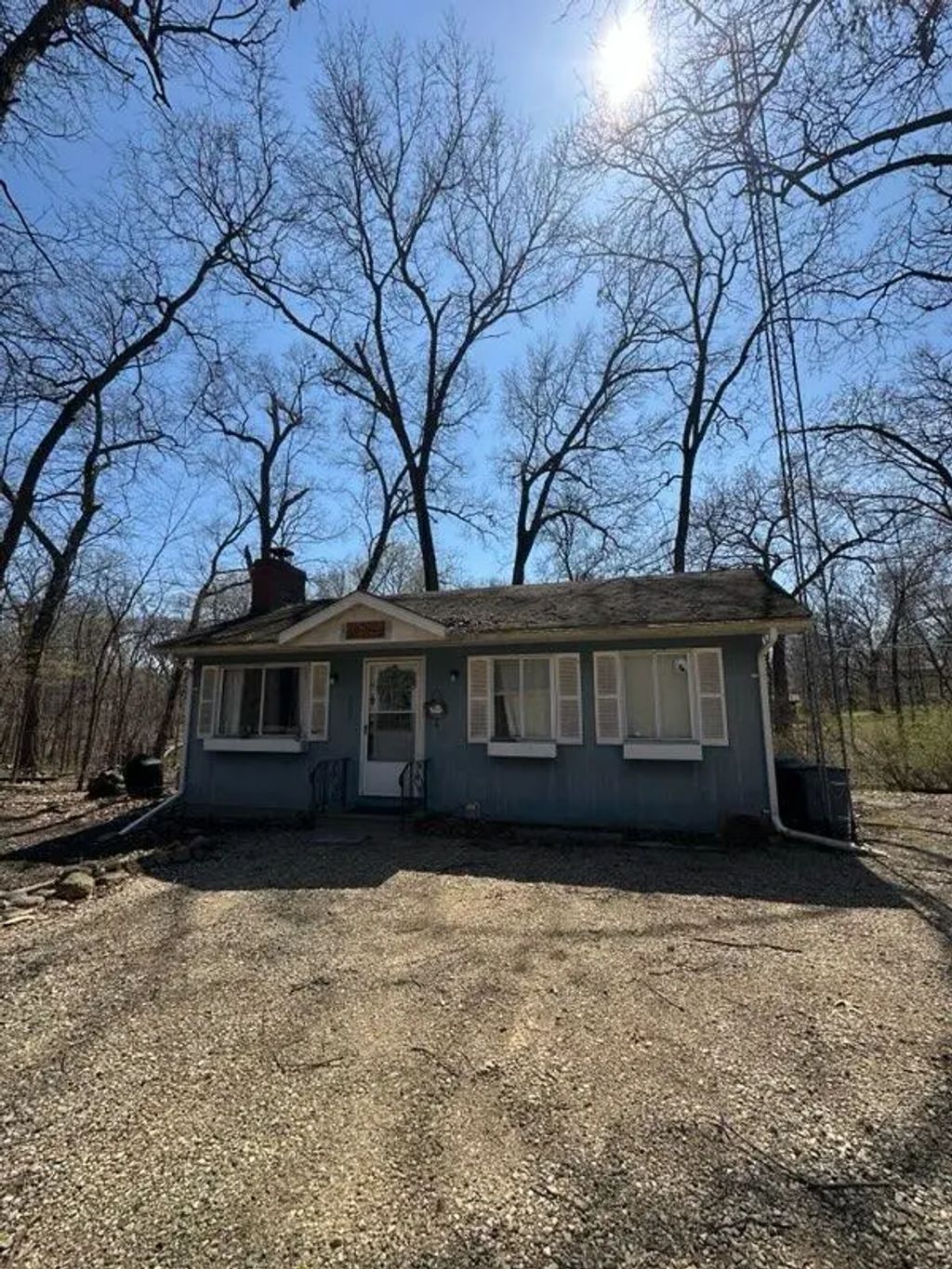 4 Malibu Drive, Putnam