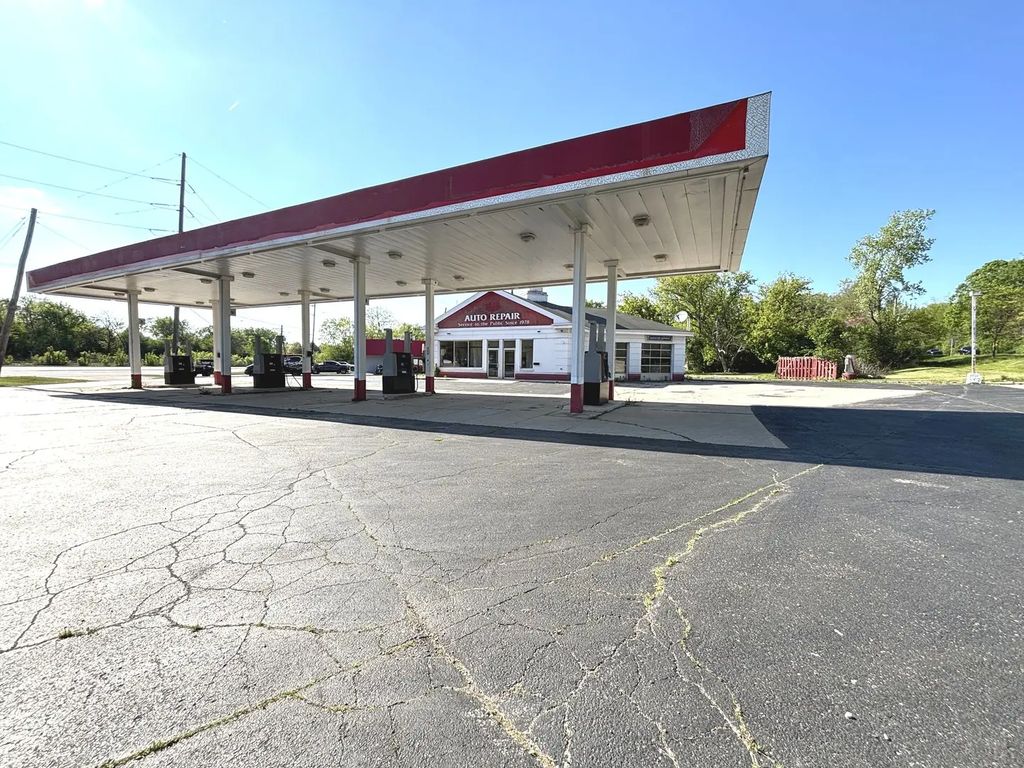 1205 S Northwest Highway, Barrington