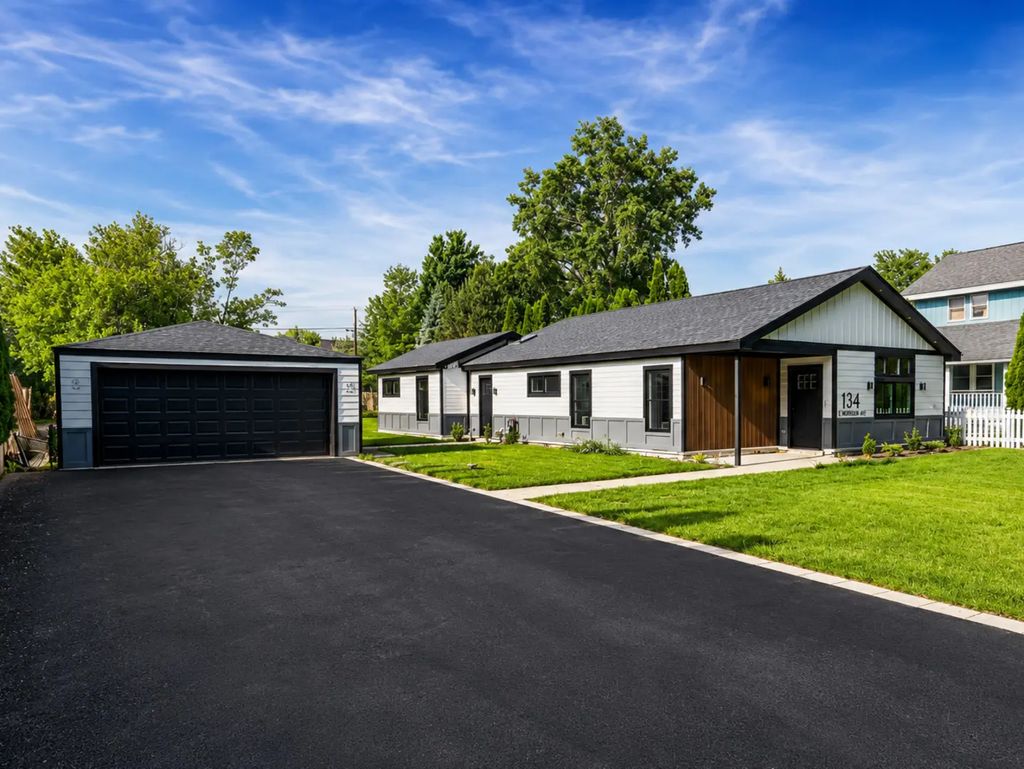134 E Morrison Avenue, Mount Prospect